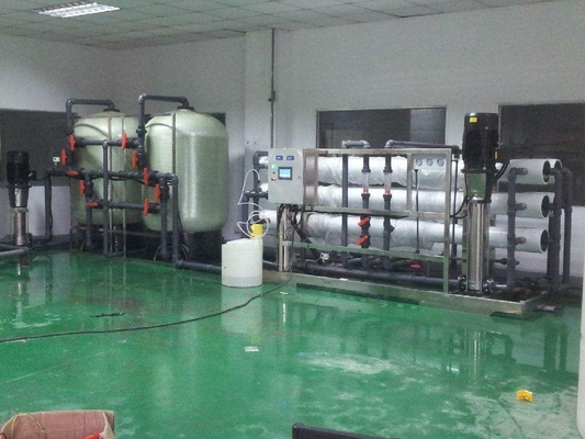 L'installation de traitement de l'eau d'ultra-filtration de restaurant enlèvent la couleur