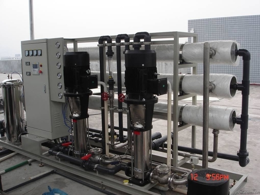 Système d'osmose d'inversion de traitement de l'eau de RO de PLC 10000L/H pour l'eau potable