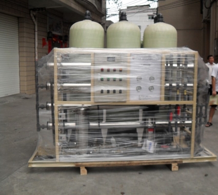 Système inoxydable/de FRP 2500L/H RO d'inversion d'osmose pour l'arrosage de jardin