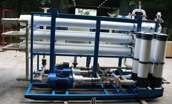 Usine mobile d'inversion solaire de l'eau de mer Usine de dessalement de l'eau de mer Swro Usine de dessalement du conteneur Usine de dessalement de l'eau de mer par osmose inverse