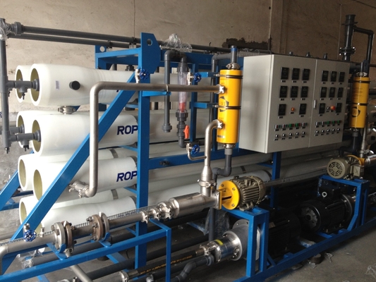 Conversion de l'eau de mer salée en eau douce Conversion de l'eau de mer en eau potable Désalination pour l'eau potable