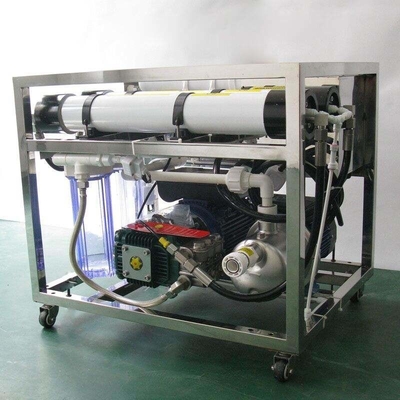 Mini usine solaire mobile de dessalement d'eau RO