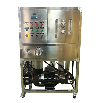 Désalineur d'eau de mer de 12 V Pour bateau Désalineur d'eau de mer Petit désalinage d'eau de mer Desalinateur de bateau pour bateau