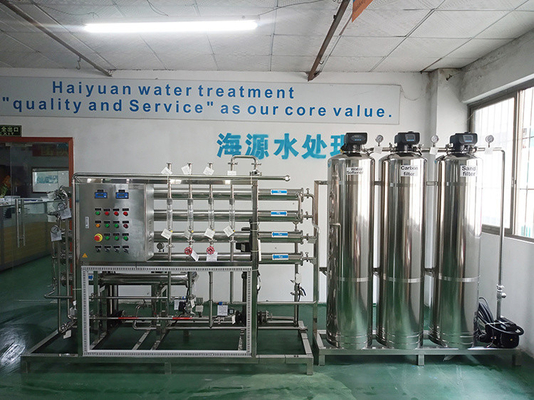 RO Système de purification de l'eau UV Purificateur d'eau UV Système d'osmose inverse Prix de traitement de l'eau UV