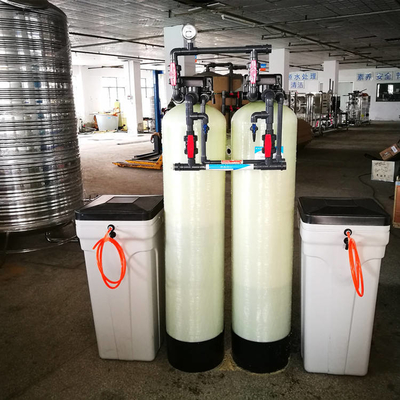 Régénérateur d'eau par résine de réservoir en fibre de verre, système d'adoucisseur d'eau par échange de cations