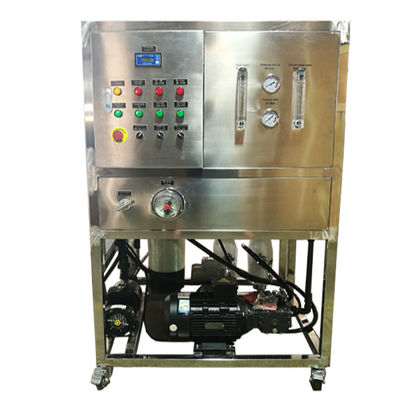 Eau de mer de RO d'eau de mer d'osmose d'inversion, machine de dessalement d'eau de mer pour le yacht de bateau