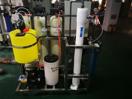 Efficacité de repêchage de l'unité 50%~85% de purification d'eau d'osmose d'inversion 1.65KW