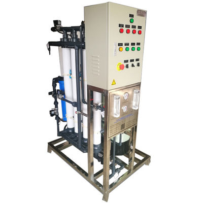 système d'osmose d'inversion ultra pur de membrane d'ultra-filtration 0.75KW 2TPH
